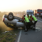 Havzada Devrilen Otomobilde Can Pazari 2 Yarali gemini