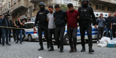 Samsunda 6 ilcede dev narkotik operasyonu 11 supheli yakalandi gemini