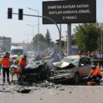 Samsunda Kavsak Kazasi SUVlar Hurdaya Dondu 2 Yarali gemini