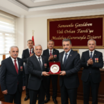 Samsunlu Gazilerden Vali Orhan Tavliya Madalya Gururuyla Ziyaret gemini