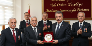 Samsunlu Gazilerden Vali Orhan Tavliya Madalya Gururuyla Ziyaret gemini