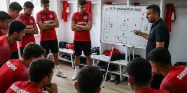 Samsunspor U19 Takimi Fatih Karagumruk Macina Kilitlendi gemini