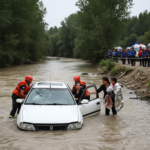 Yesilirmaka Ucan Otomobilde Can Pazari Anne ve Kizi Kurtarildi gemini