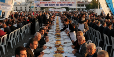 Samsunda Gonul Sofralari Kuruldu Her Gun 15 Bin Kisiye Iftar gemini