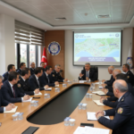 Samsunda asayis toplantisi Sehrin huzuru icin kritik kararlar gemini