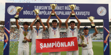 Samsunda kriket ruzgari Bolge sampiyonlari kupalarina kavustu gemini