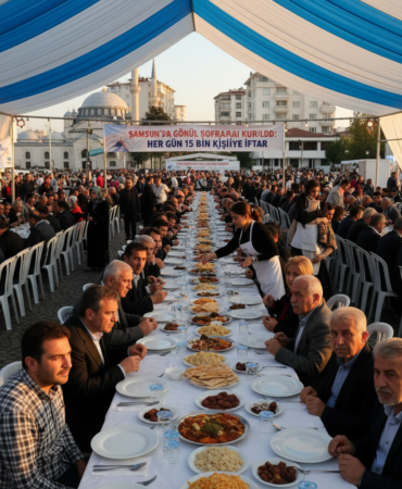 Samsunda Gonul Sofralari Kuruldu Her Gun 15 Bin Kisiye Iftar gemini